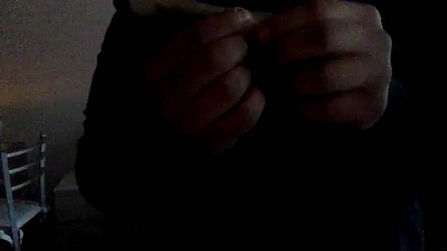 Snapshot of Gladiator_3 chatting on 12-25-24, 03:17 Gladiator 3 online show from 12-25-24, 03:17