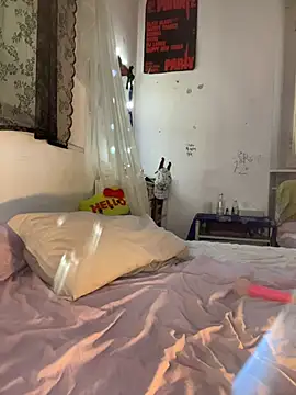 giuli zerozero online show from 04-25-26, 11:35