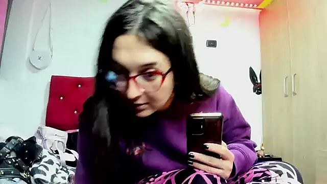 Snapshot of Sweet-Suck69 chatting on 01-20-25, 12:15 Sweet-Suck69 online show from 01-20-25, 12:15