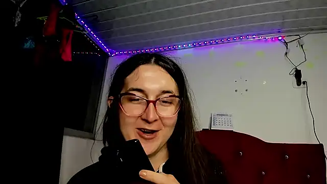 Snapshot of Sweet-Suck69 chatting on 03-12-25, 03:57 Sweet-Suck69 online show from 03-12-25, 03:57