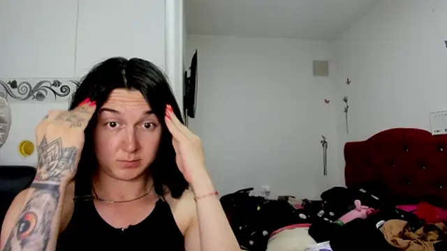 Sweet-Suck69 online show from 07-09-26, 07:45