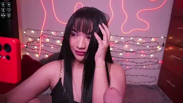 Snapshot of MaddisRock chatting on 02-10-26, 04:27 MaddisRock online show from 02-10-26, 04:27