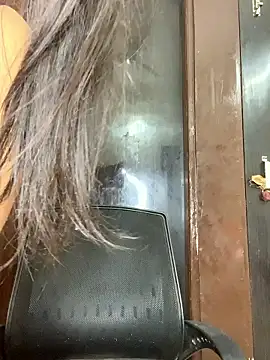 Snapshot of Cute-Russian chatting on 01-12-26, 04:50 Cute-Russian online show from 01-12-26, 04:50