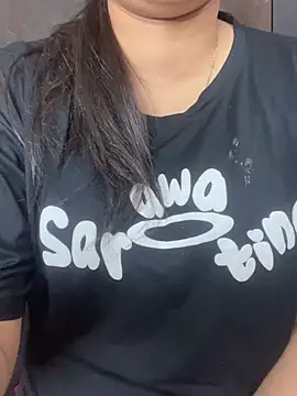 Snapshot of Cute-Russian chatting on 02-18-26, 04:41 Cute-Russian online show from 02-18-26, 04:41