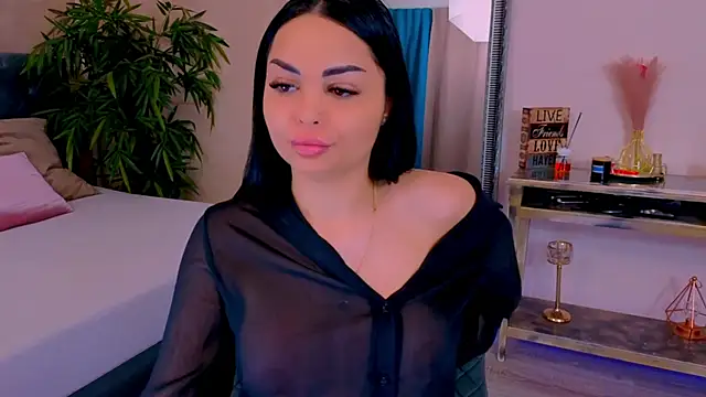 MichelleReys online show from 11-22-25, 08:52