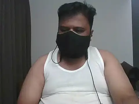 Snapshot of Hunk-Hand6 chatting on 09-29-25, 05:23 Hunk-Hand6 online show from 09-29-25, 05:23