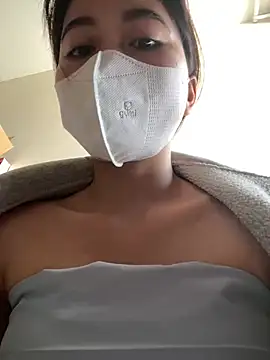 Snapshot of Lami_Mi chatting on 03-22-25, 08:08 Lami Mi online show from 03-22-25, 08:08