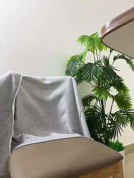 Snapshot of Lami_Mi chatting on 10-11-25, 05:17 Lami Mi online show from 10-11-25, 05:17