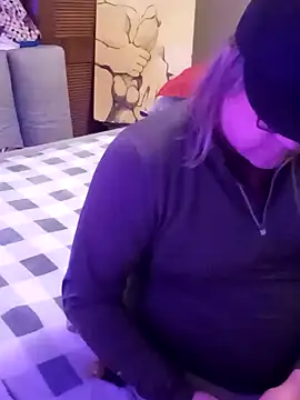 Mic Oxinner online show from 02-12-25, 08:59