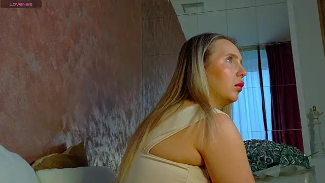 lexy a online show from 04-02-26, 04:21