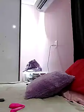 Snapshot of melissa_35_ chatting on 11-21-25, 12:26 melissa 35 online show from 11-21-25, 12:26