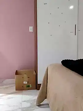 Snapshot of melissa_35_ chatting on 11-24-25, 03:01 melissa 35 online show from 11-24-25, 03:01