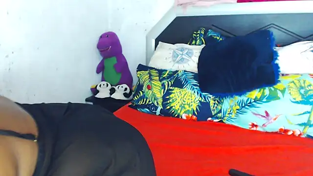 Snapshot of Bulkyyass chatting on 01-08-26, 10:34 Bulkyyass online show from 01-08-26, 10:34