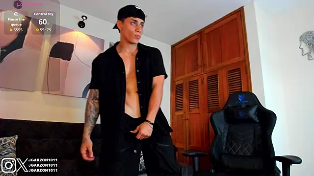 Snapshot of _joansoto chatting on 11-24-25, 04:40 joansoto online show from 11-24-25, 04:40