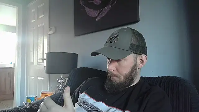 Snapshot of Chubbydan chatting on 12-03-24, 02:27 Chubbydan online show from 12-03-24, 02:27