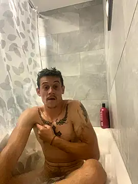 pablo200105 online show from 09-12-25, 03:28