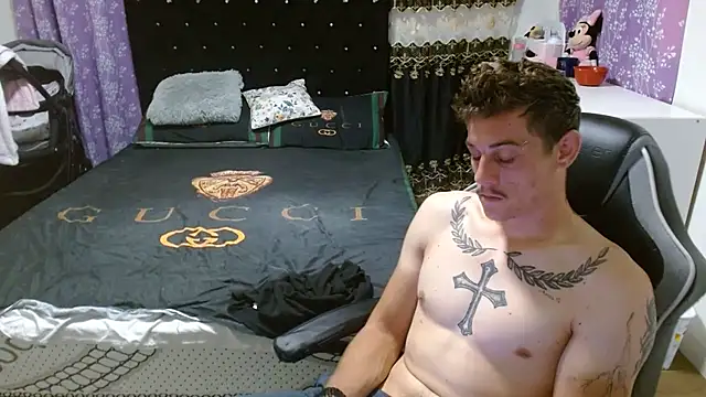 pablo200105 online show from 09-18-25, 01:18