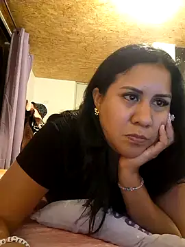 KasiaVenus  online show from 01-04-25, 12:37