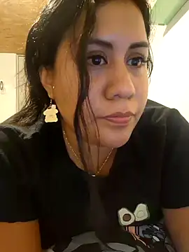 KasiaVenus  online show from 02-08-25, 04:25