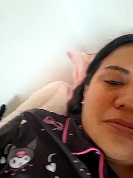 KasiaVenus  online show from 10-08-25, 02:25