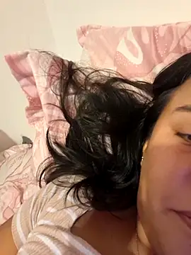 KasiaVenus  online show from 10-15-25, 02:44