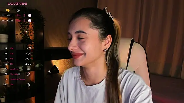 DarlaLike online show from 11-04-25, 03:49