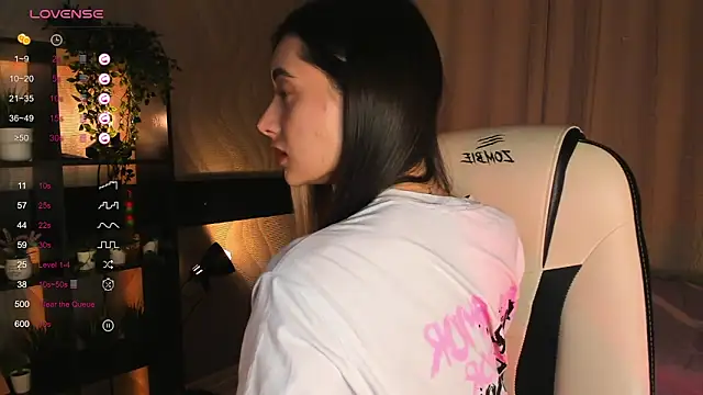 DarlaLike online show from 11-09-25, 03:38