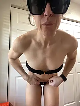 mrs  unknown online show from 03-10-26, 03:39