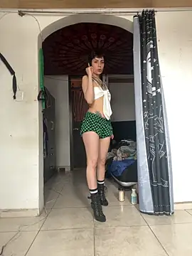 Snapshot of _Artemisa_X chatting on 04-15-26, 07:58 Artemisa X online show from 04-15-26, 07:58