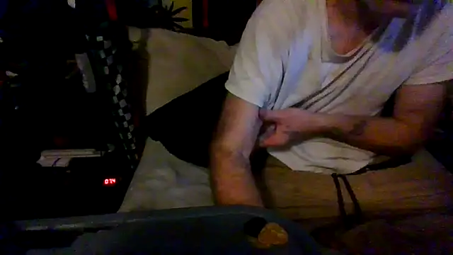 jaxx12369 online show from 09-30-25, 05:29