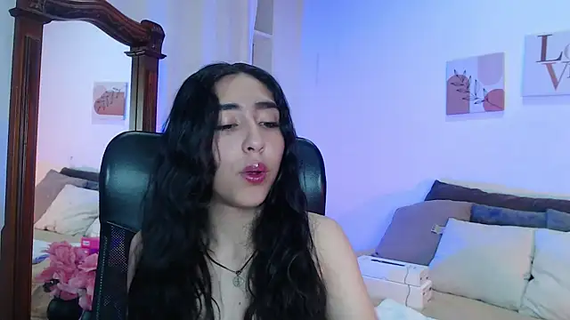 madisex s online show from 11-08-25, 12:38