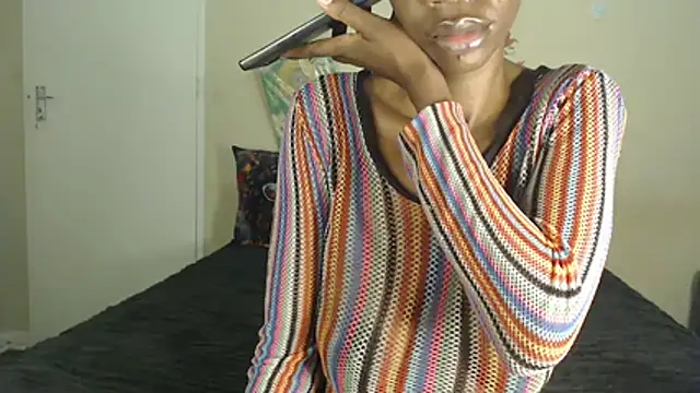 Snapshot of Blacktittiex02 chatting on 06-14-26, 07:27 Blacktittiex02 online show from 06-14-26, 07:27