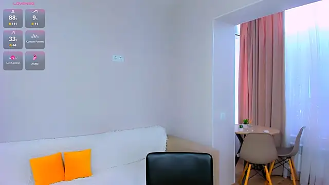 Feral  berry   online show from 04-11-26, 07:45