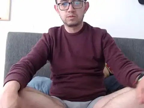 Snapshot of Diptongo chatting on 01-03-25, 08:11 Diptongo online show from 01-03-25, 08:11