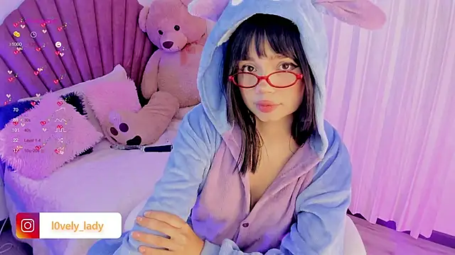 Snapshot of Lovely_celestte chatting on 03-12-25, 12:42 Lovely celestte online show from 03-12-25, 12:42