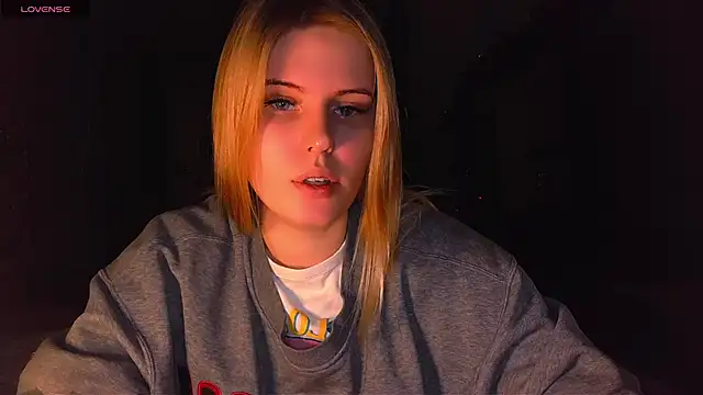 VoluptuousDreams online show from 02-02-25, 10:06