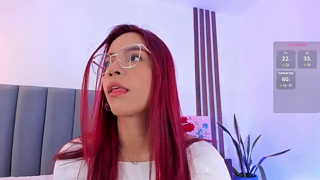 Snapshot of Scarlett_Morgan_ chatting on 11-18-25, 07:51 Scarlett Morgan online show from 11-18-25, 07:51