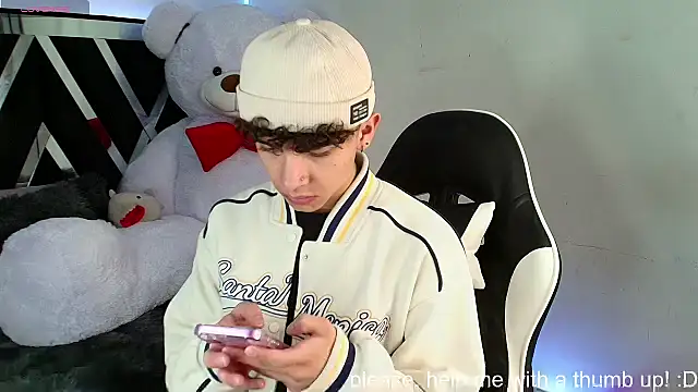 Niico Cruz online show from 02-02-25, 03:21