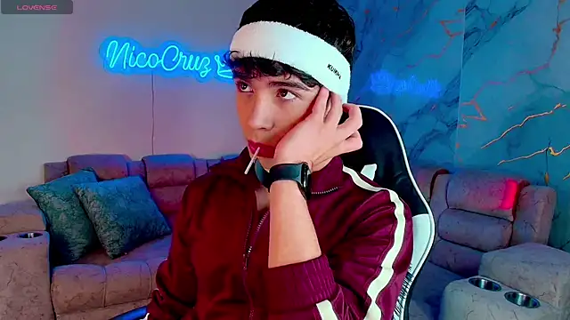 Niico Cruz online show from 02-24-26, 10:19