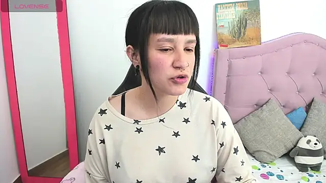 Katalina novoa online show from 03-12-25, 01:47