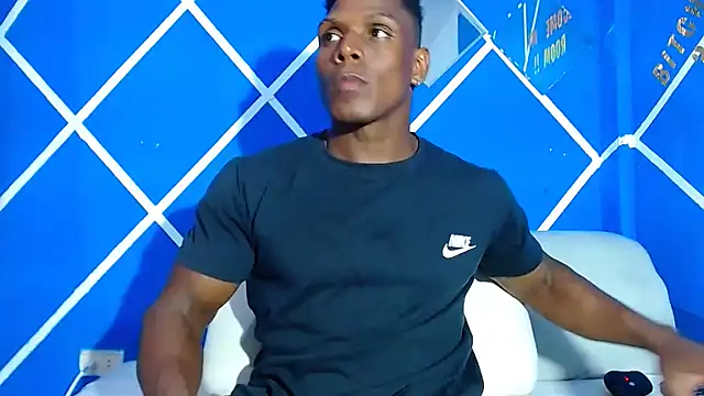 Snapshot of alexander_megan chatting on 01-21-25, 03:48 alexander megan online show from 01-21-25, 03:48