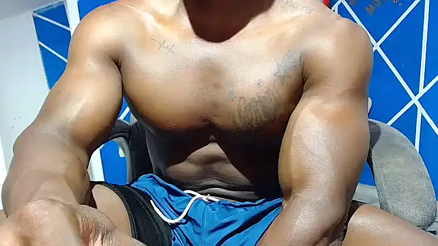 Snapshot of alexander_megan chatting on 03-03-26, 04:07 alexander megan online show from 03-03-26, 04:07