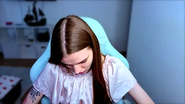 StellaLawless online show from 11-01-25, 07:32