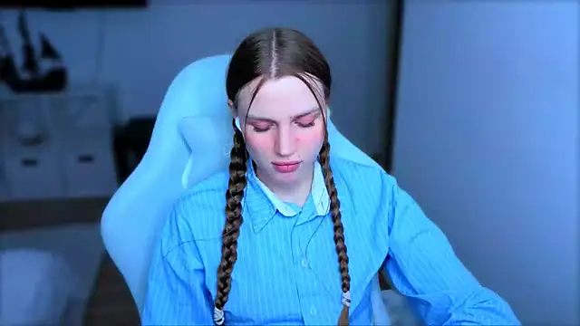 StellaLawless online show from 03-24-26, 12:21