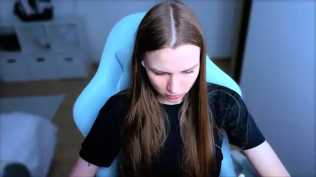 StellaLawless online show from 04-04-26, 02:25