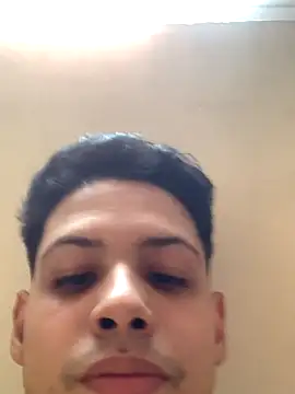 matheuszk 007 online show from 11-12-25, 08:19