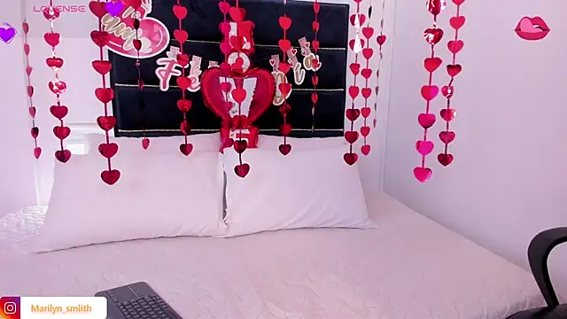 MarilynSmIith online show from 02-06-25, 12:37