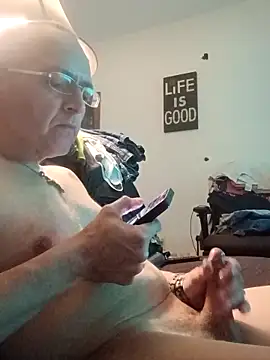 ILive2plezz online show from 04-04-26, 11:40