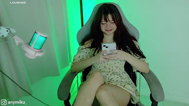 stephybrown online show from 12-06-24, 12:12