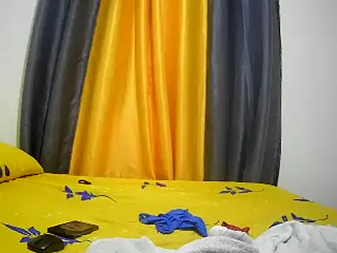 Snapshot of Autumnblack003 chatting on 11-12-25, 11:58 Autumnblack003 online show from 11-12-25, 11:58